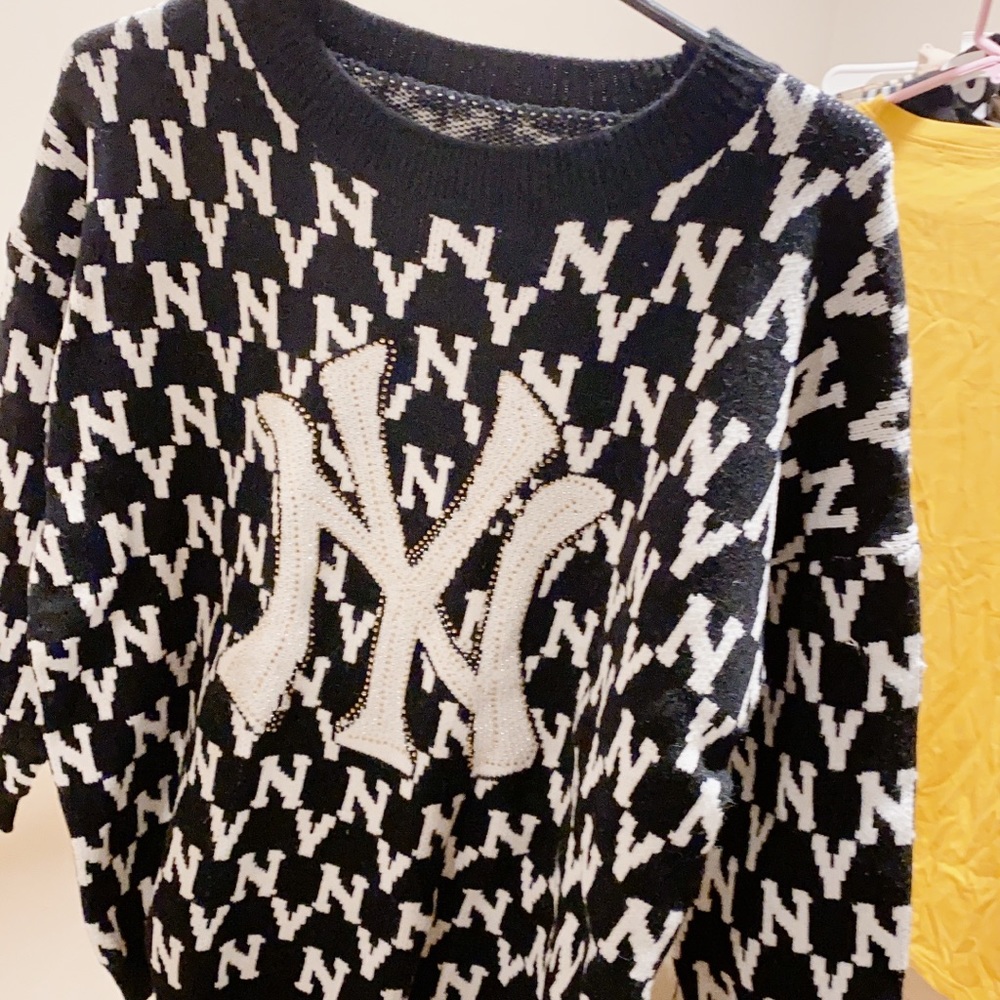 Sweater brightstone NY